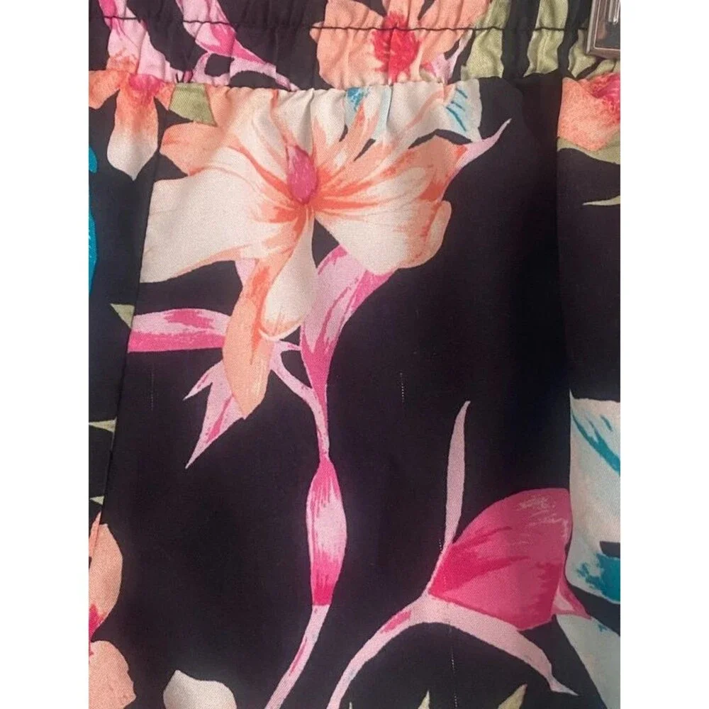 Old Navy Active Floral Athletic Shorts Girls Size M 8 Go-Dry Running Shorts